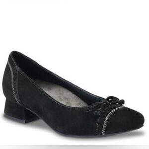 David Tate Heritage black suede square toe pump with block heel 7.5 W